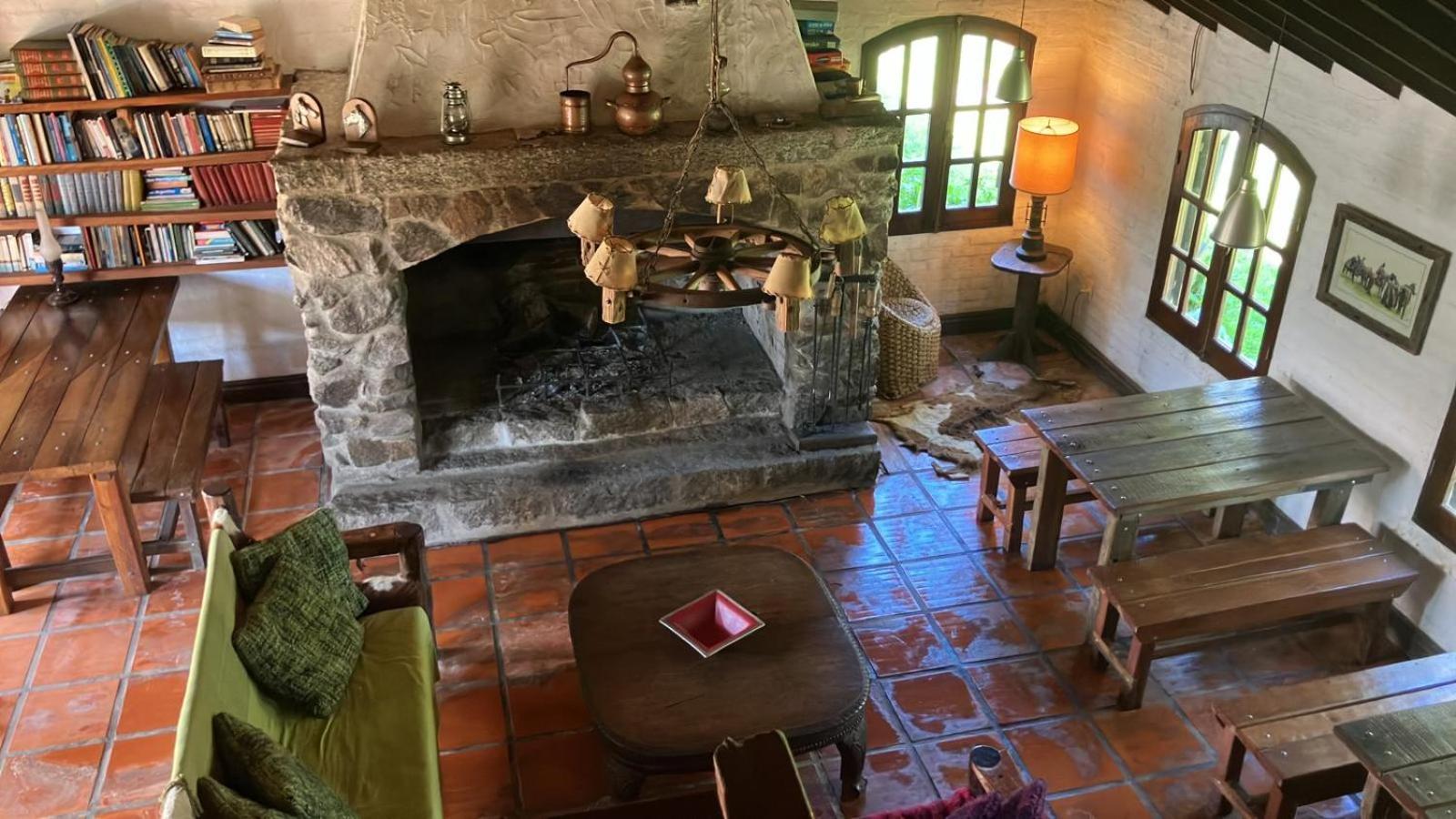Pinos De La Quebrada Villa Quebrada de los Cuervos Ngoại thất bức ảnh